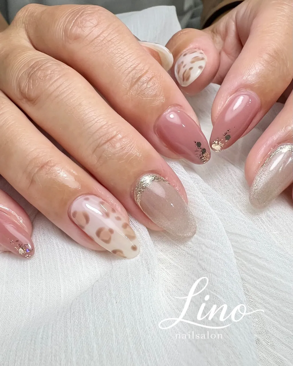 淡い色のレオパードデザイン画可愛い♡